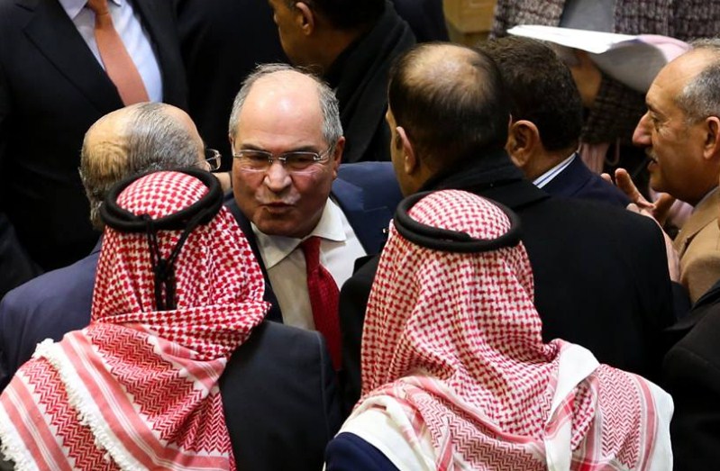 الملقي يتجهز لتعديل وزاري عقب حصوله