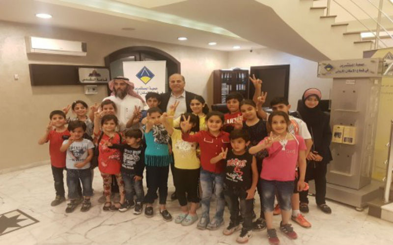 موائد افطار في جمعية مستثمري قطاع