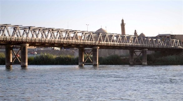 القوات العراقية تسيطر على جسر الحرية