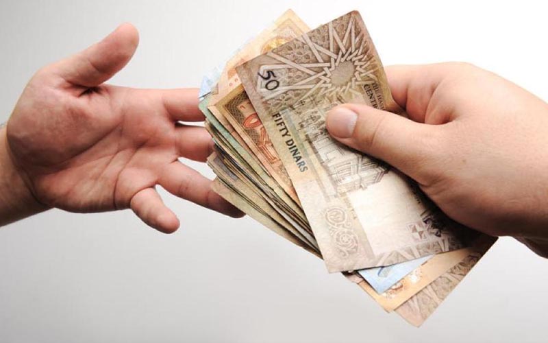 ديوان المحاسبة يتحفظ على صرف مكافآت