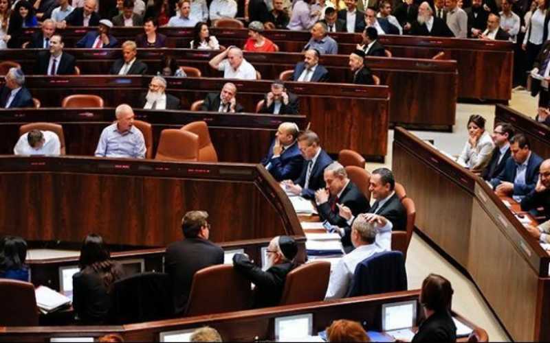 تيار الوسطية يدين مصادقة الكنيست الإسرائيلي