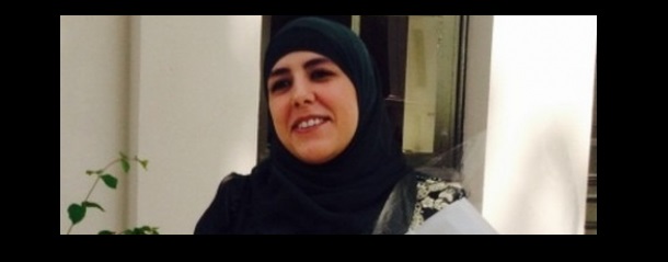 مغربية تحرز (جائزة المعرفة) بالنرويج