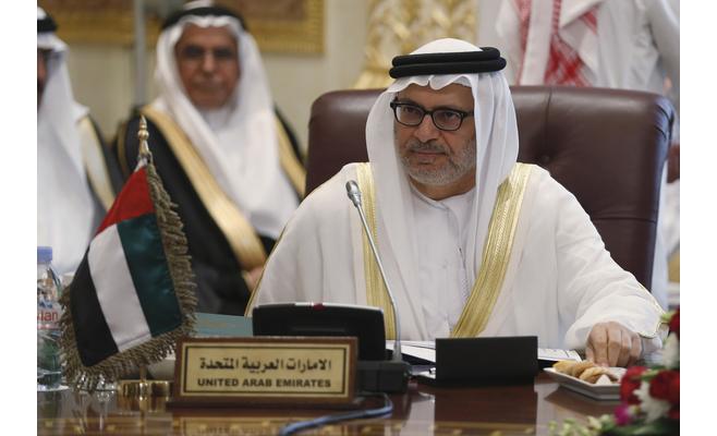 الإمارات لقطر: الأزمة يمكن أن تتحول