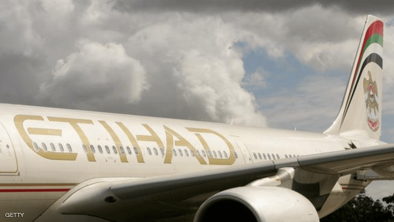 الاتحاد الاماراتية للطيران تعلق الرحلات بين