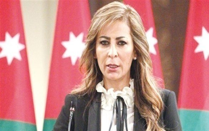 غنيمات: لا فتح للحدود.. واستمرار تدفق