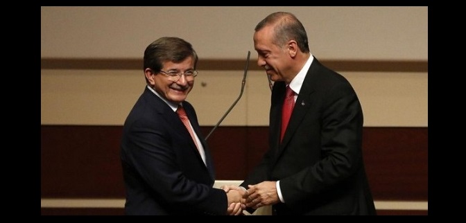 أردوغان يقبل استقالة أوغلو ويكلفه تصريف