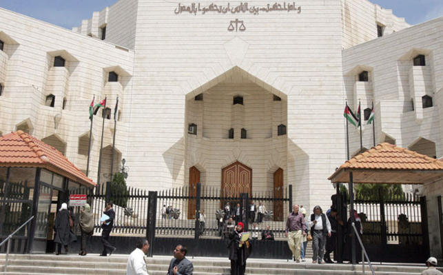 الجنايات توضح ملابسات وفاة امرأة على