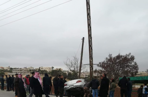 وفاة طفل وإصابة اثنين آخرين بتدهور