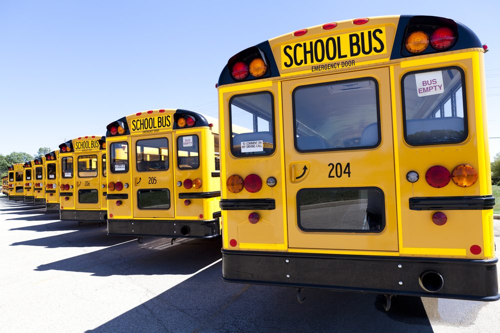 ضبط 526 حافلة مدرسية مخالفة
