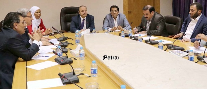المالية النيابية تبحث موضوع خسائر شركة