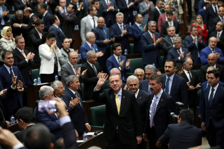 المؤبد ل 34 شخصا في تركيا