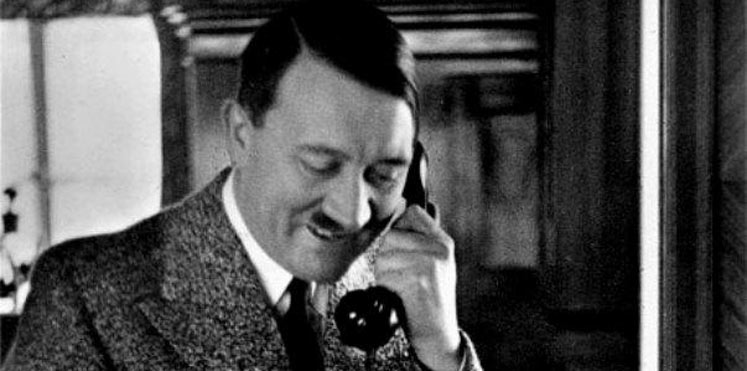 هاتف هتلر الشخصي للبيع في مزاد