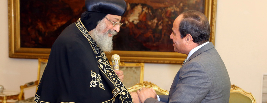 بالمال أخذ الرهبان quotوادي الريانquot.. صفقة
