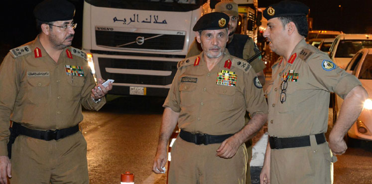 بالفيديو.. ما حقيقة اقتحام الشرطة السعودية