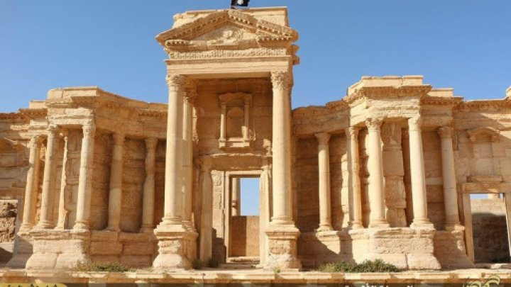 داعش يقطع رأس المدير السابق للاثار