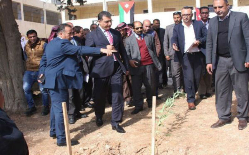 الزراعة: طرح عطائين بـ 100 الف