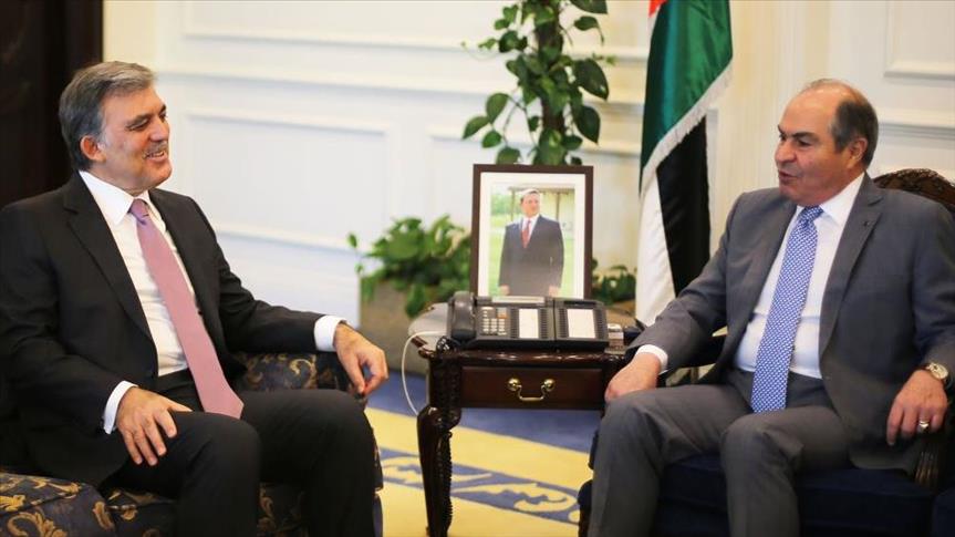 الملقي يستقبل الرئيس التركي السابق (غول)