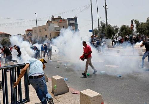 الأقصى.. 20 شهيدا ومئات الجرحى والمعتقلين