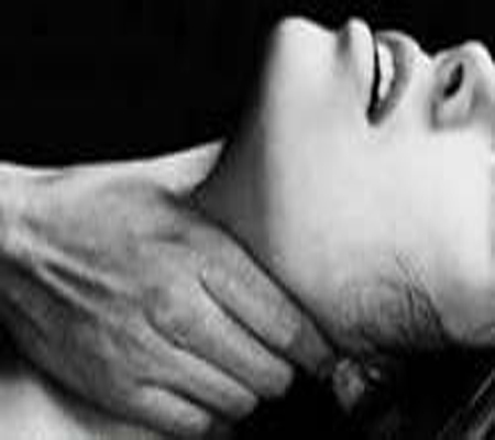 قتل حبيبته واخفى الجثة في الخزانة