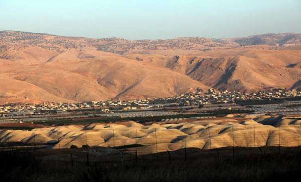 اسرائيل تواصل خطتها لتهويد غور الاردن