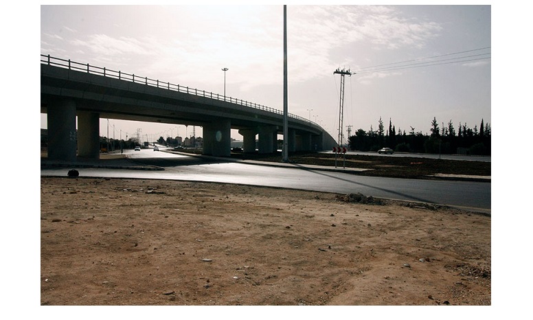 إغلاق طريق (جسر ناعور - البحر