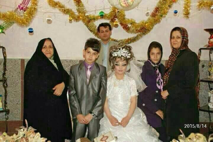 حفل خطوبة لطفلين في ايران بعد