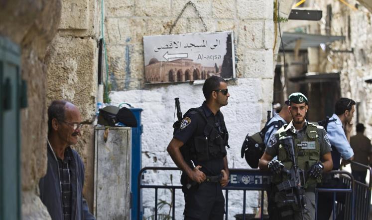 الاحتلال يتأهب لعمليات طعن بالقدس والداخل