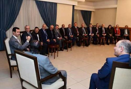 محامون يقاضون نقيبهم بسبب لقائه بشار