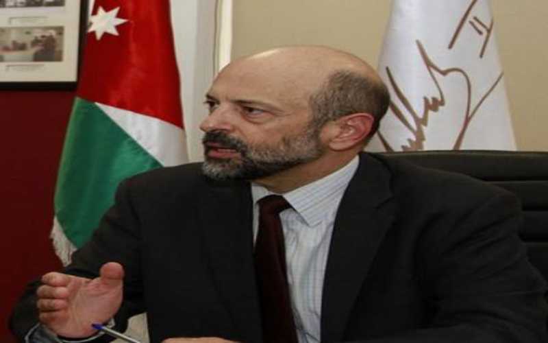 الرزاز سيجري اول تعديل على حكومته