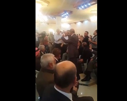 بالفيديو .. الشياب يطالبون بإعدام قاتل