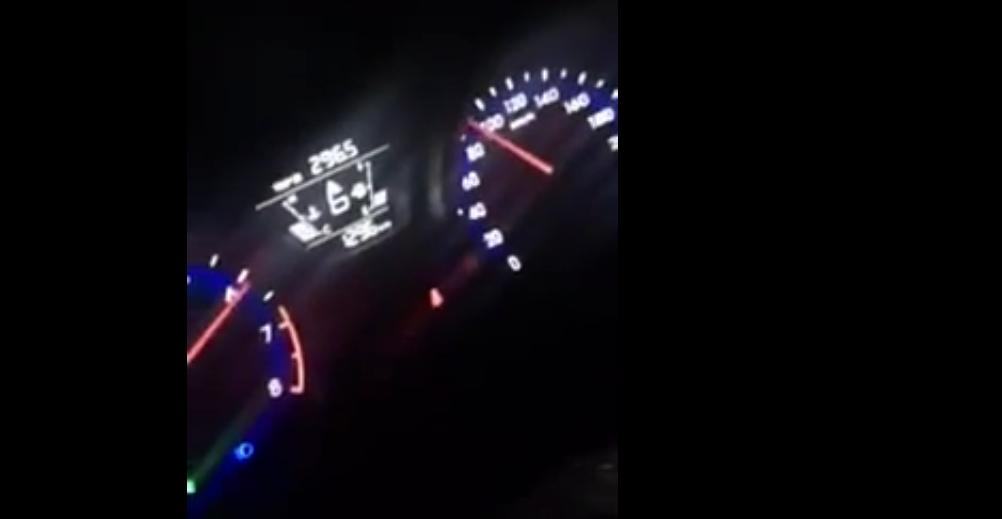 شاب يصور لحظة مقتله خلال قيادته