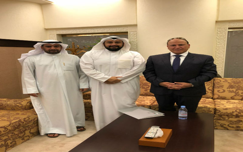 الخرابشة يلتقي وزير الصحة الكويتي