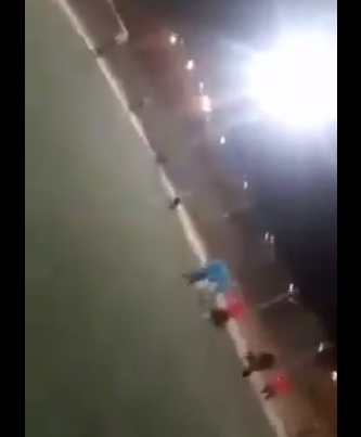 فيديو.. لحظة وفاة شاب بشكل مفاجئ