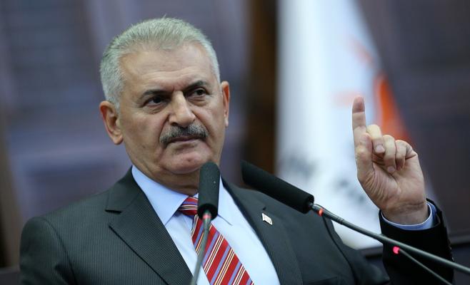 الحكومة التركية تقيل 4500 موظف في