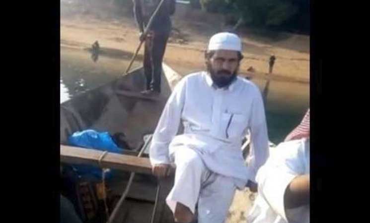 شاب يطعن قاتل الداعية السعودي التويجري