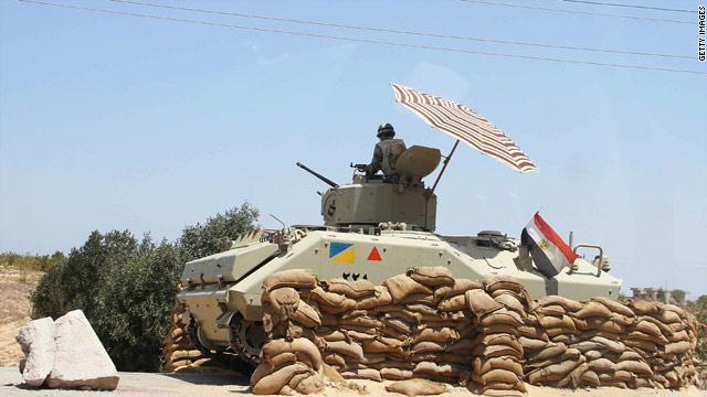 مقتل امرأة وطفل بتفجير سيارة في