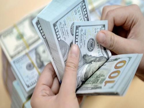 هبوط سعر صرف الدولار