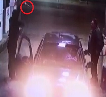 بالفيديو.. سطو مسلح على محطة محروقات