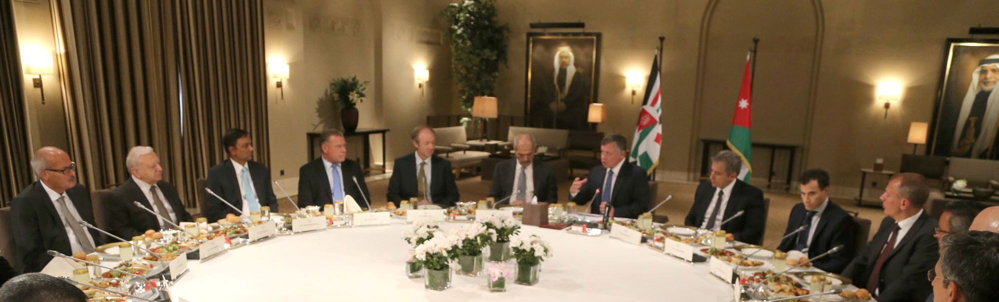 الملك: نجاح القطاع الخاص يؤكد ان