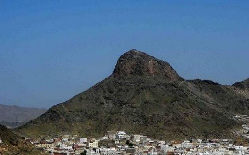 السعودية تمنع زيارة جبل النور وغار
