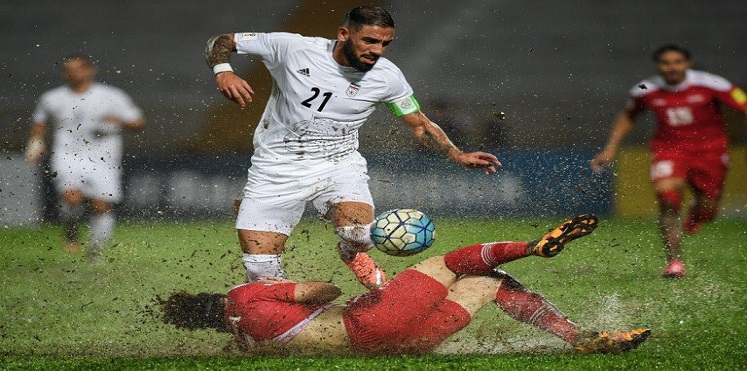 إيران تحتفظ بالصدارة برغم التعادل مع