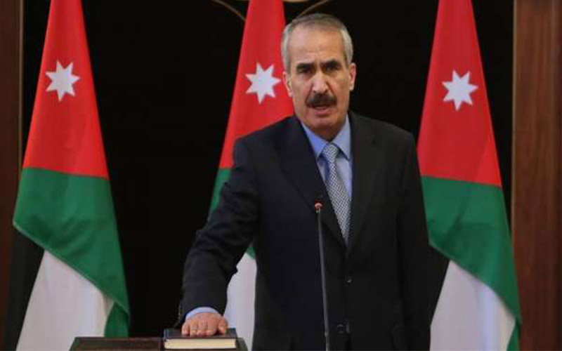 منع الحكام الاداريين من التدخل بالنزاعات