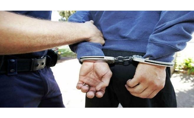 ضبط مطلوب بقضايا قيمتها نصف مليون