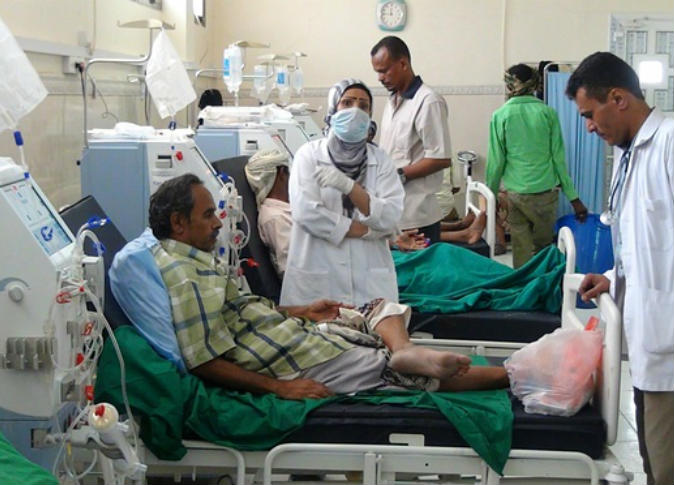 السفارة اليمنية توقف استقبال الجرحى في