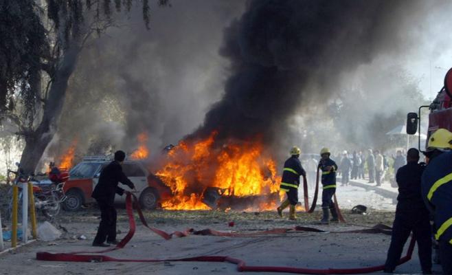 مقتل 3 عراقيين واصابة 3 بجروح