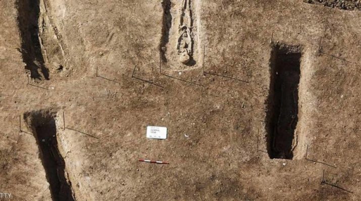 أنجبت وهي في القبر.. العلم يفك