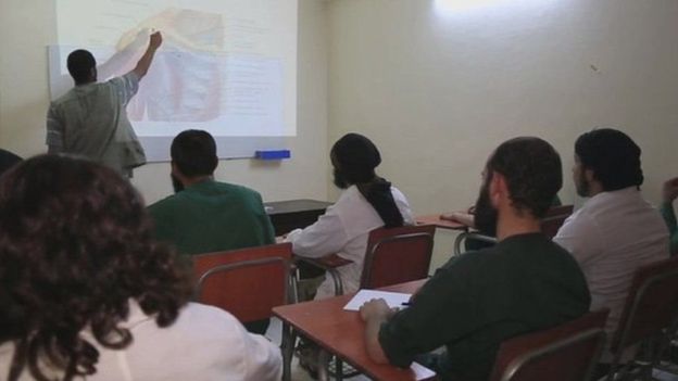 مقتل بريطانيين يعملان مع داعش في