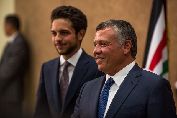 الملك وولي العهد في اجتماعات الجمعية