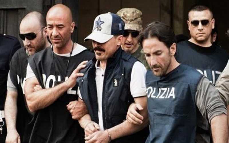 إيطاليا: اعتقال 104 أشخاص بتهمة الانتماء