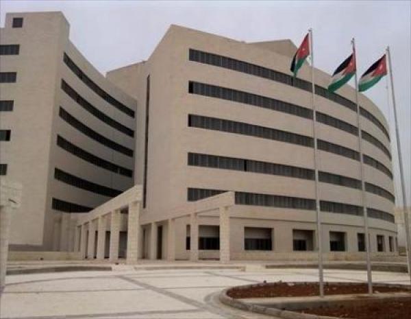 الاعتداء بالضرب على طبيب في مستشفى